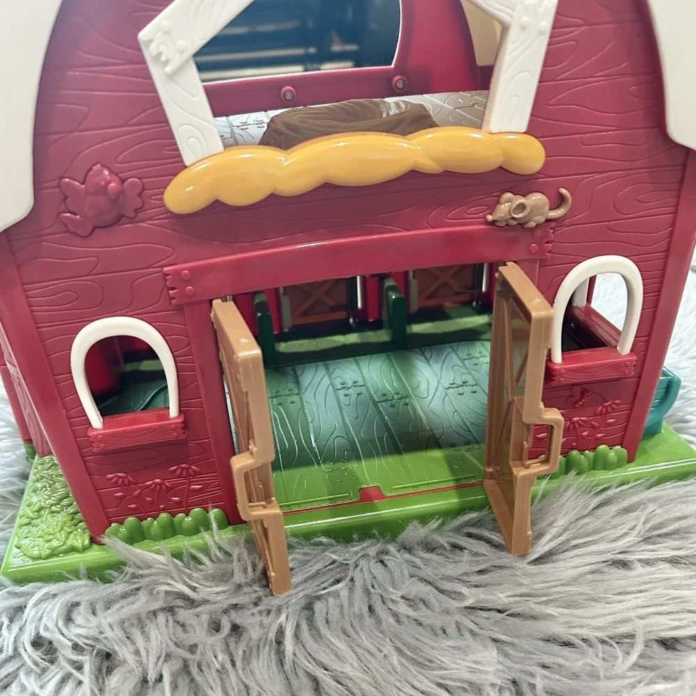 Battat Big Red Barn Animal Farm Playset Friends Folding Toy Kids